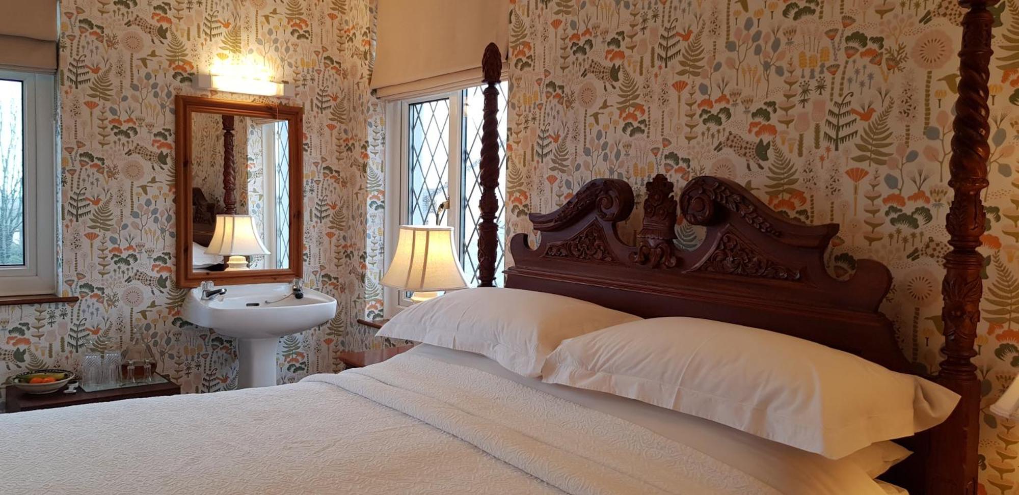 Wychwood House Bed & Breakfast Penally Exterior photo