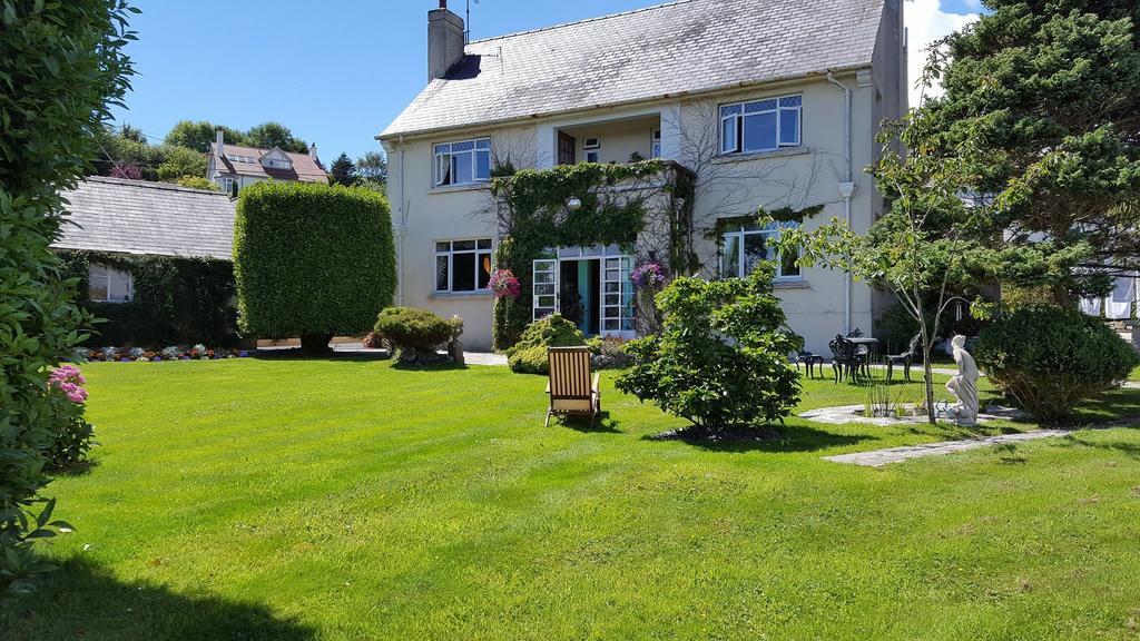 Wychwood House Bed & Breakfast Penally Exterior photo